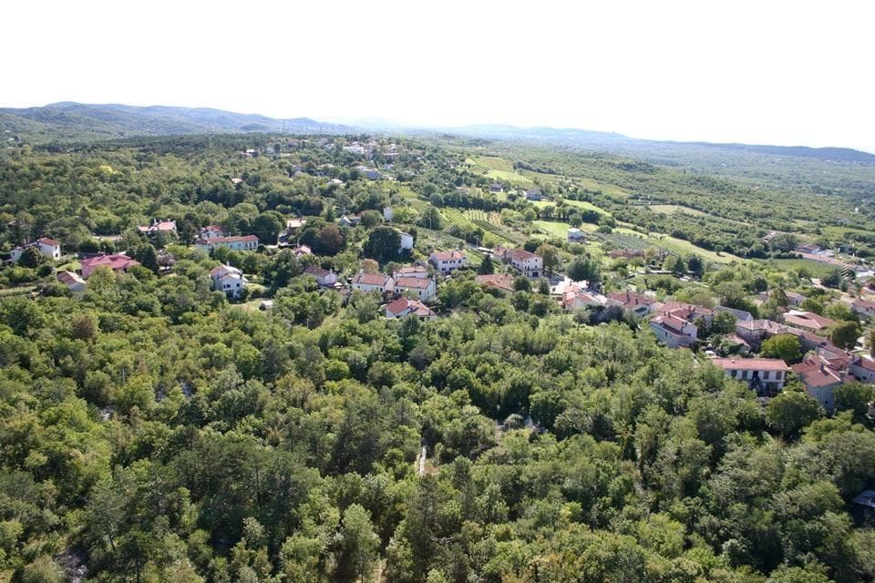 TURISTIČNA KMETIJA TERRA DEL CARSO, TRST
