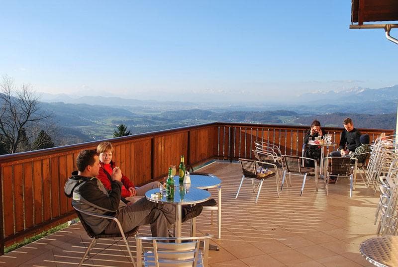 PLANINSKI DOM NA UŠTAH, KAMNIK