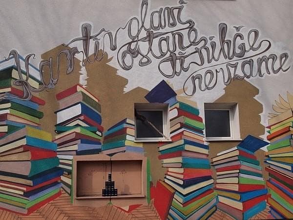 13 OPIC, TRGOVINA S PIJAČAMI IN ŽIVILI, LJUBLJANA