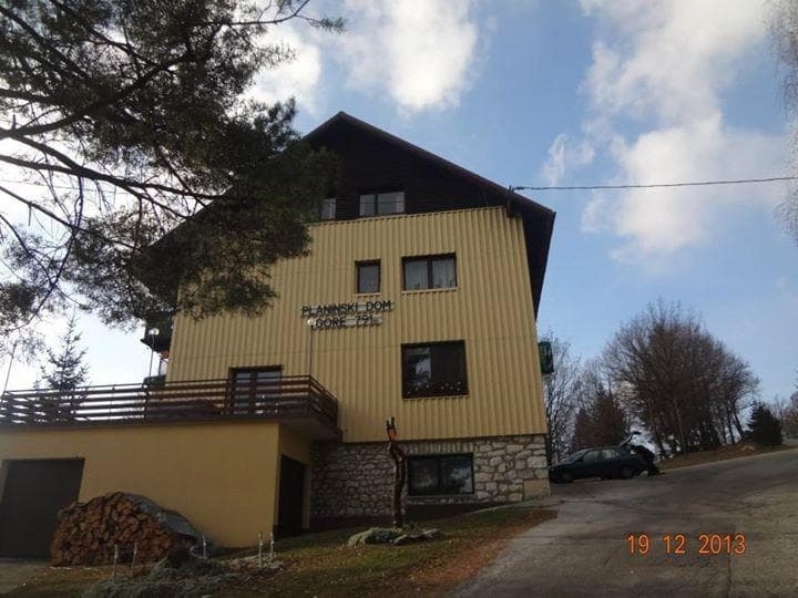 PLANINSKI DOM GORE,  DOL PRI HRASTNIKU