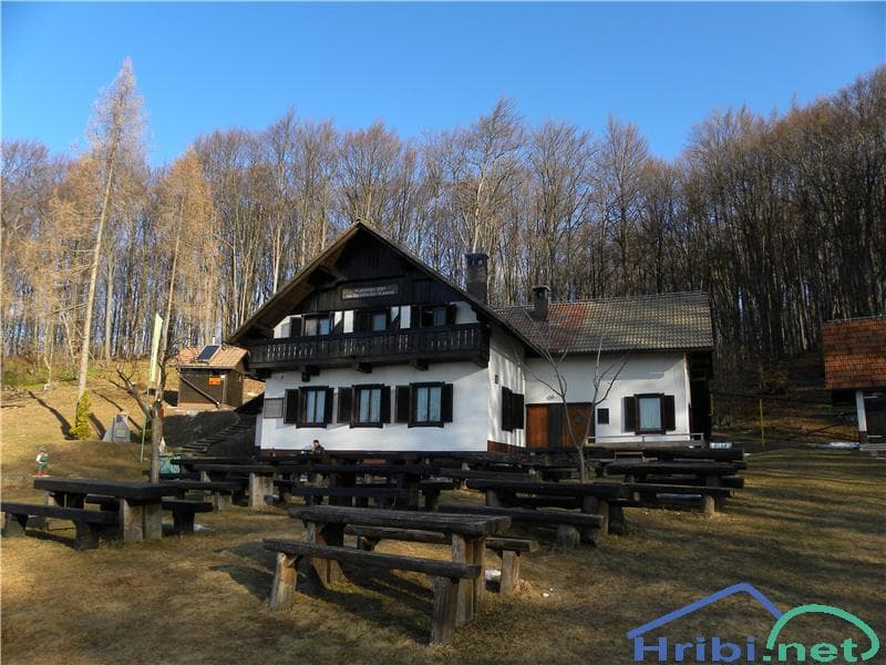 PLANINSKO PRENOČIŠČE, GORSKI DOM TRBOVLJE, ZASAVSKA, DOMAČA HRANA, PLANINSKI DOM VRHE