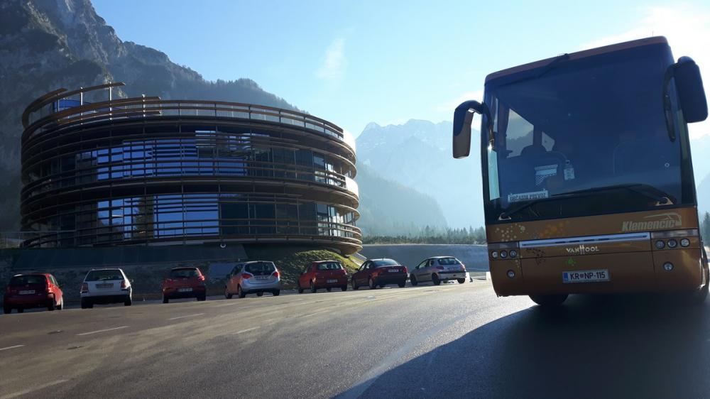 Avtobusni in kombi prevozi Klemenčič, Gorenja Vas