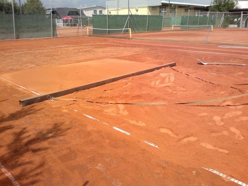 Tenis igrišča, Peščena, umetna trava, akrilni premazi, Ljubljana