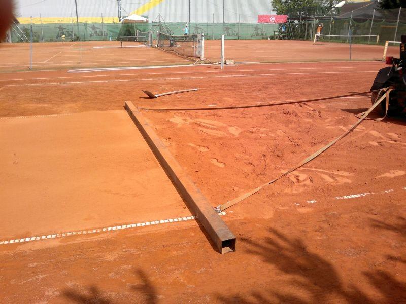 Tenis igrišča, Peščena, umetna trava, akrilni premazi, Ljubljana