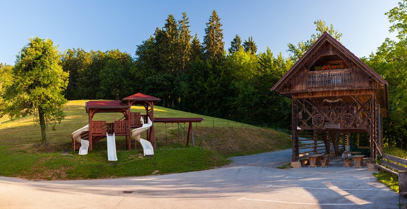 Turistična kmetija pri Marku, Žabnica