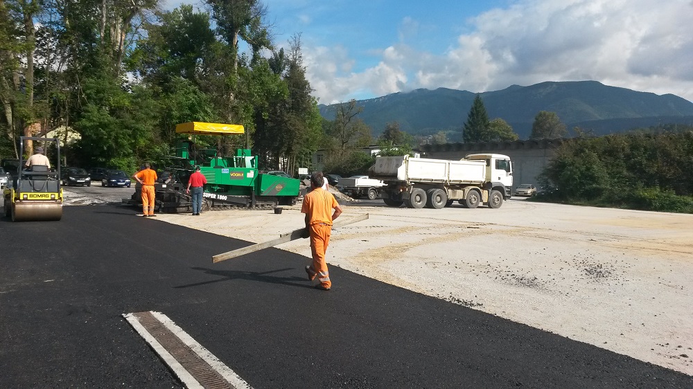 Izkopi z bagrom, rušitvena dela, prevozi