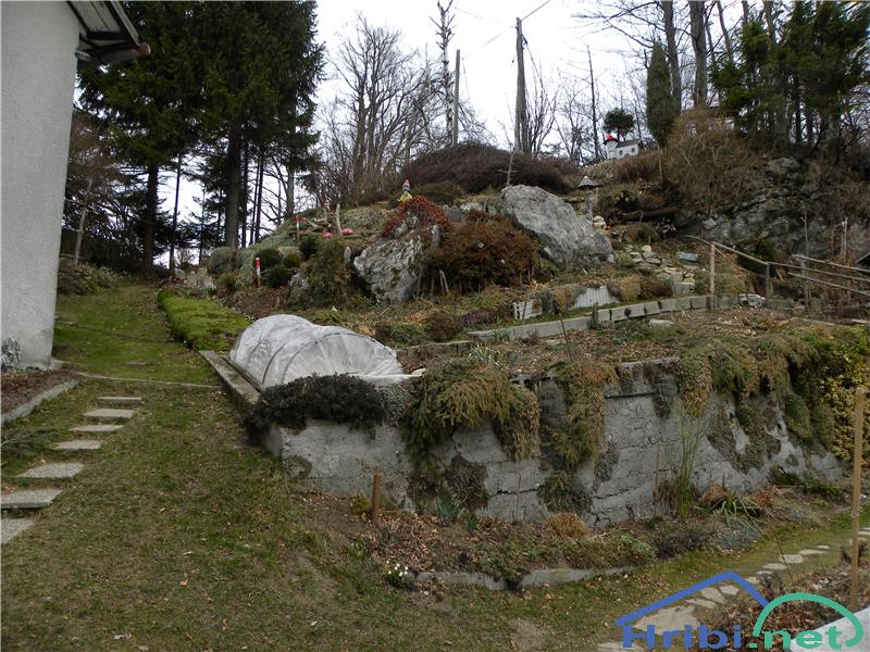 Planinski dom vrhe sobe smučišče medvednica