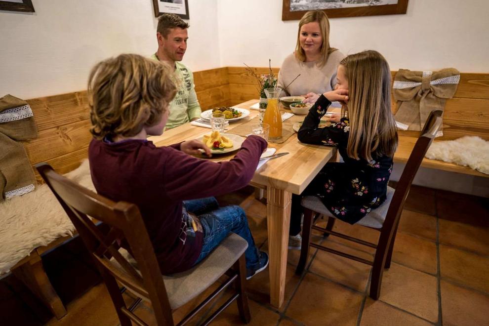 Turistična Kmetija, Zgornje Jezersko Slovenija