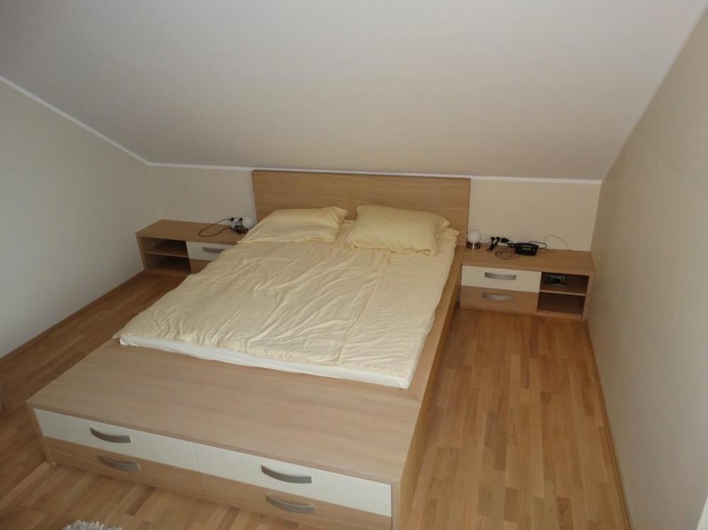 Mizarstvo ptuj notranja in zunanja vrata, vrata po naročilu, kuhinje, stopnišča, Forštnarič 