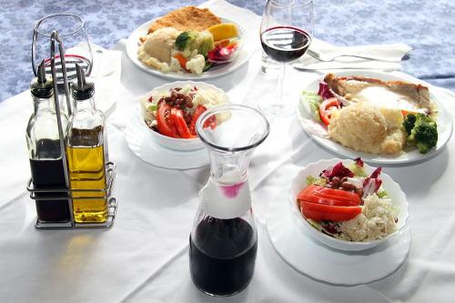 GOSTILNA BENCAK, MEDVODE