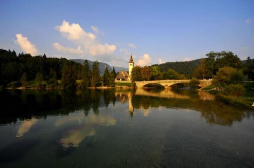 BOHINJSKO JEZERO APARTMAJI SOBE BOHINJ
