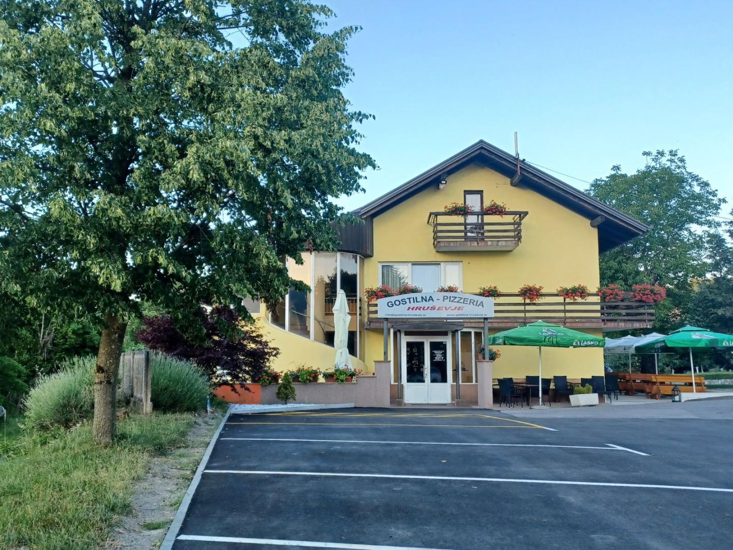 Restaurant hruševje, gostilna hruševje