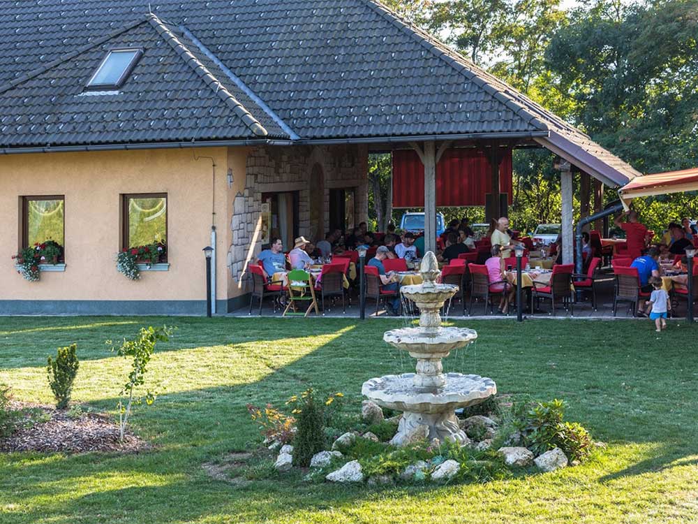 Restaurant Bled, Pivovarna in Picerija, Lesce