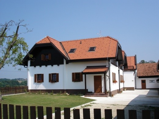 TURISTIČNA KMETIJA TREMEL, PUCONCI