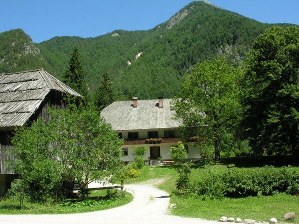 TURISTIČNA KMETIJA ANCEL, ZGORNJE JEZERSKO