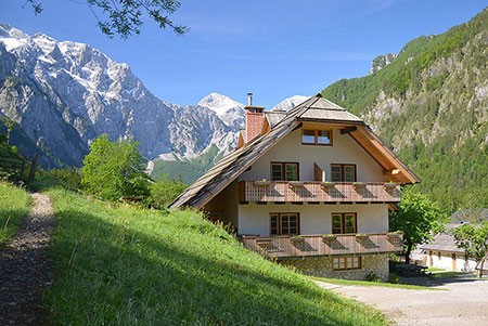 TURISTIČNA KMETIJA LENAR, LOGARSKA DOLINA