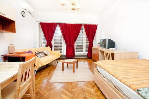 APARTMAJI CENTAR KLAICEVA, ZAGREB