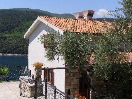 APARTMAJI EDA MARINE, LABIN