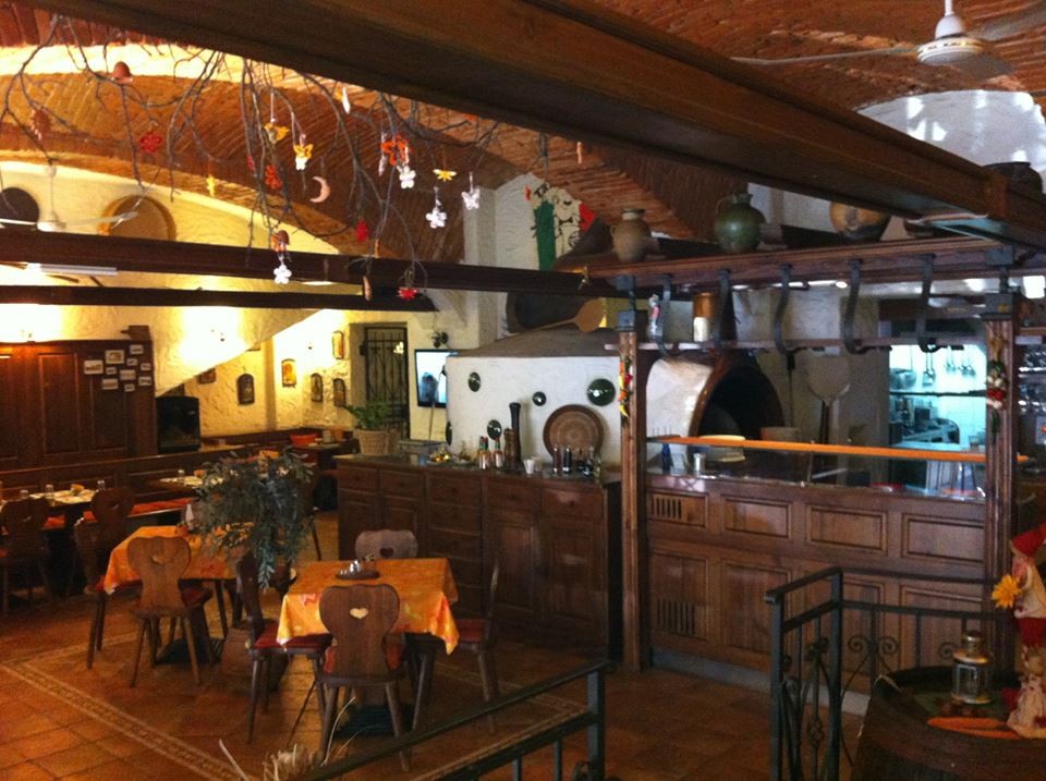 TRATTORIA PADRINO, ITALIJANSKA RESTAVRACIJA, MARIBOR