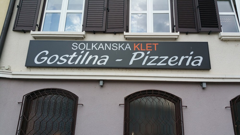 GOSTILNA, PICERIJA SOLKANSKA KLET, SOLKAN